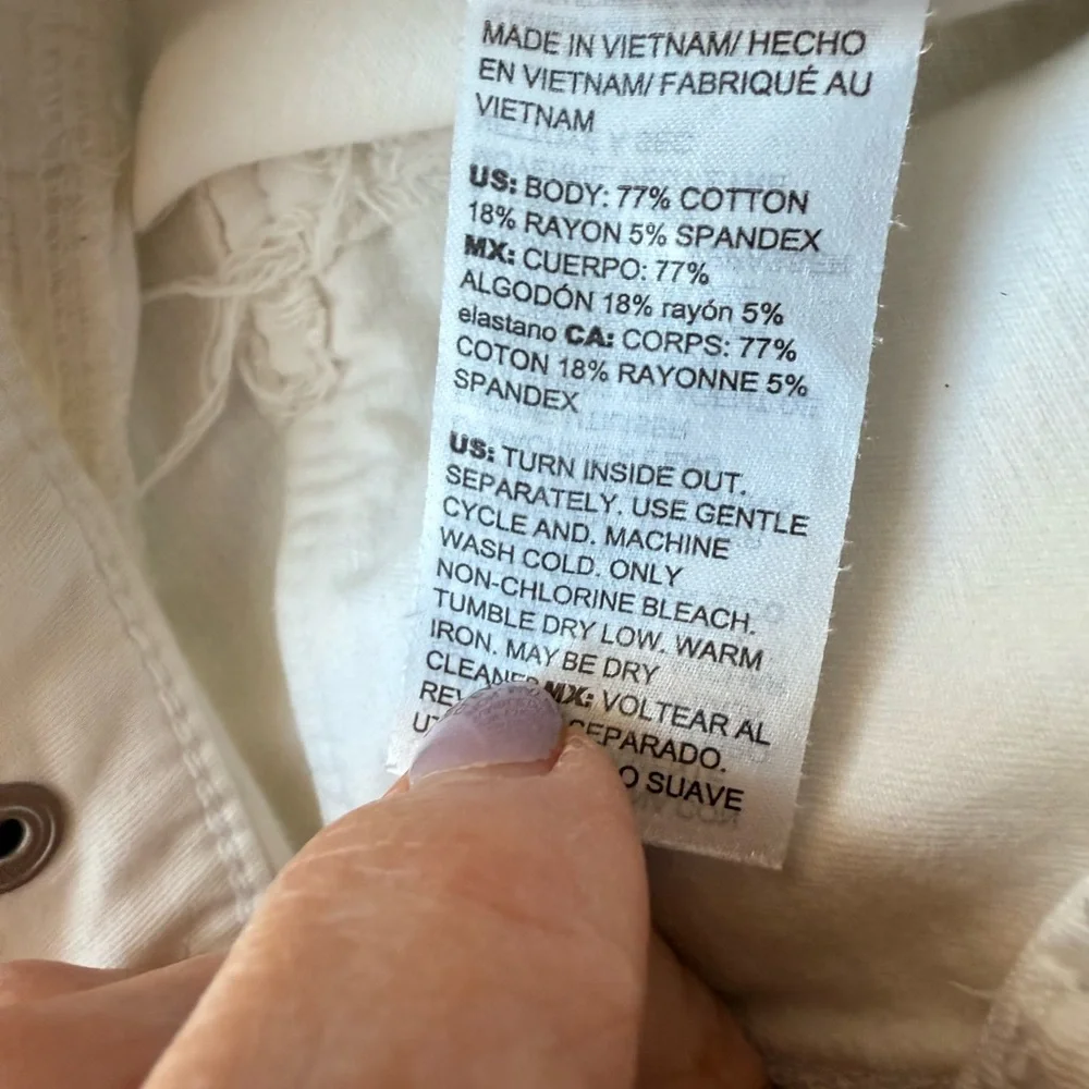 White House Black Market White Pret-a-Pedi Ankle Pants - Picture 3 of 11